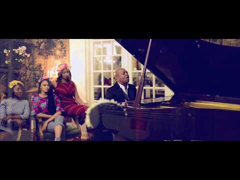download lagu mp3 mp4 Thojana Ya Thesele Fakaza, download lagu Thojana Ya Thesele Fakaza gratis, unduh video klip Thojana Ya Thesele Fakaza