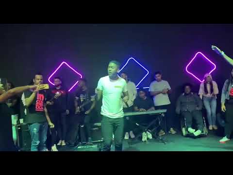 ELE EMOCIONOU A TODOS CANTANDO 😭 RENAN SANTOS - (INCONFORMADOS) SALA DE ADORAÇÃO