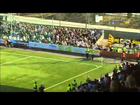 In match Syrianska FC - AIK referee get's petard in his head