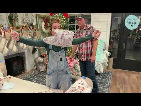 Vintage and Antique Home Decor Mega Haul From Goodwill