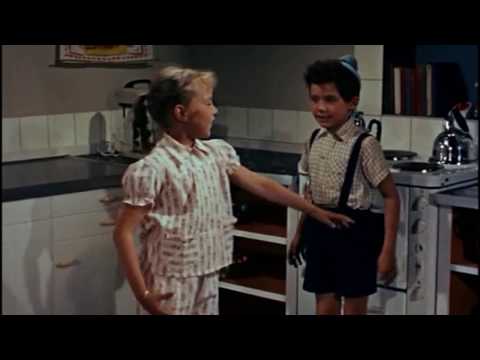 Far til fire og onkel Sofus (1957) - Officiel trailer