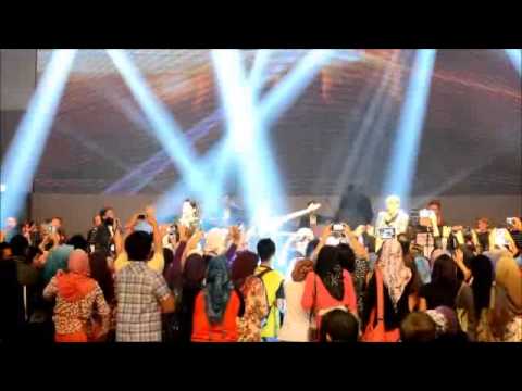 Shima, Misha Omar & Tomok - Rolling In The Deep