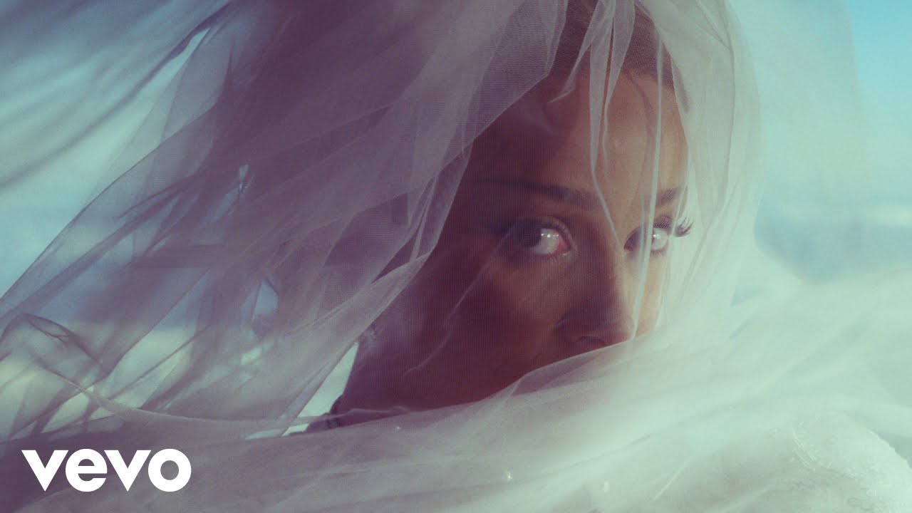 Doja Cat - Stranger (Official Video)