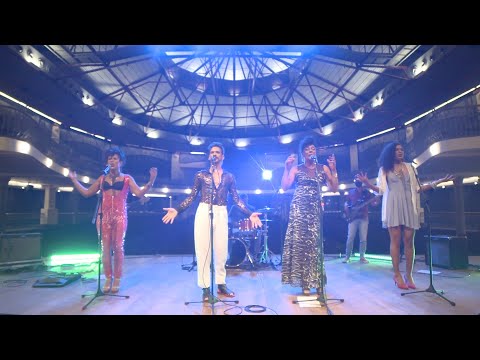 Show Almério & Elas