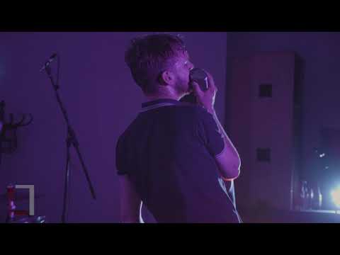 Loose Lips Live Session #6 - Pendennis