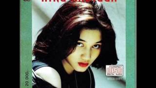 Download lagu Nike Ardilla ~ Menanti Kejujuran mp3