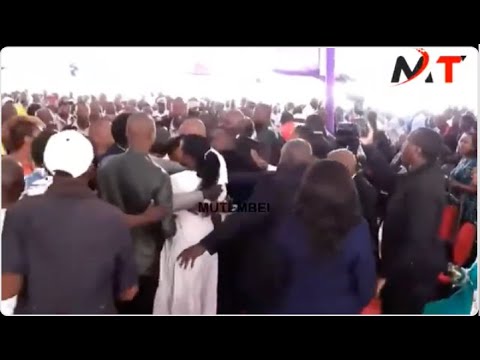 DRAMA!!Why Ruto Point Lady in Lamu, Muthoni was Heckled and Beaten Like a Burukenge in Murang'a!