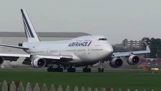 Air France B744 landing on 24R at YUL