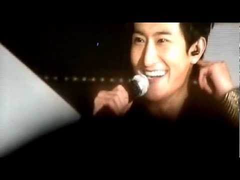 [FANCAM/HD] SMTOWN 121123, SUPER JUNIOR'S INTRO.MOV