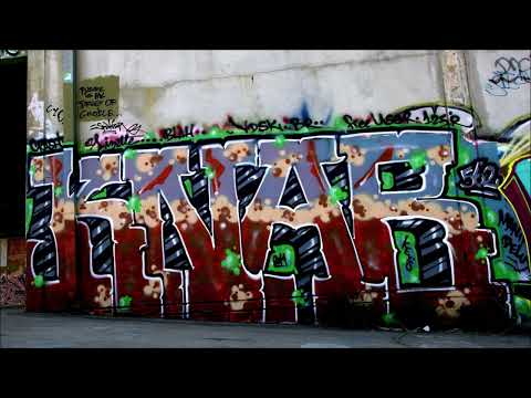 Massive Töne - Worauf wartest du feat. Ceza Franky Kubrick (Zurück in die Zukunft 2005)