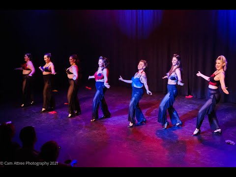 Neo Burlesque students perform Let's Get Loud - The Bombshell Burlesque Academy