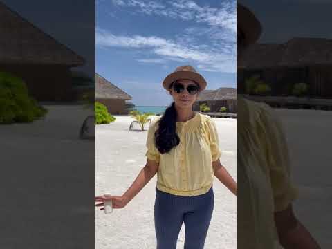 Vignesh & Meera @ Meeru Island Resort