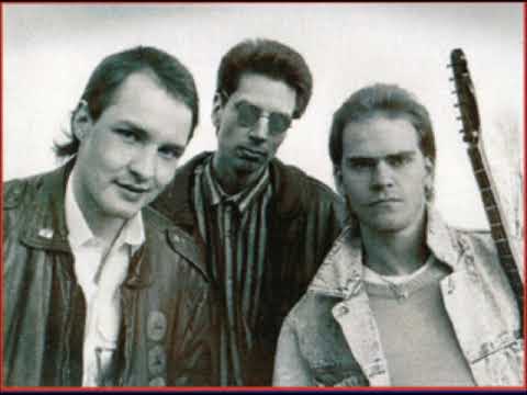 Mighty Riff (Swe) - Backside of the Moon