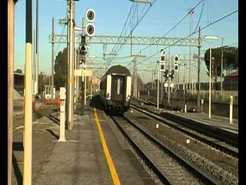 E444R 086 in testa all' IC 588