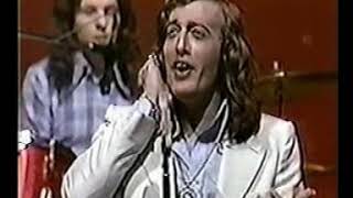 Bee Gees Wouldn't i be someone live