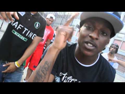 Money Mafia (Roccy Blue/Yung Caesar/ Yung Fresh) - What Ya Life About