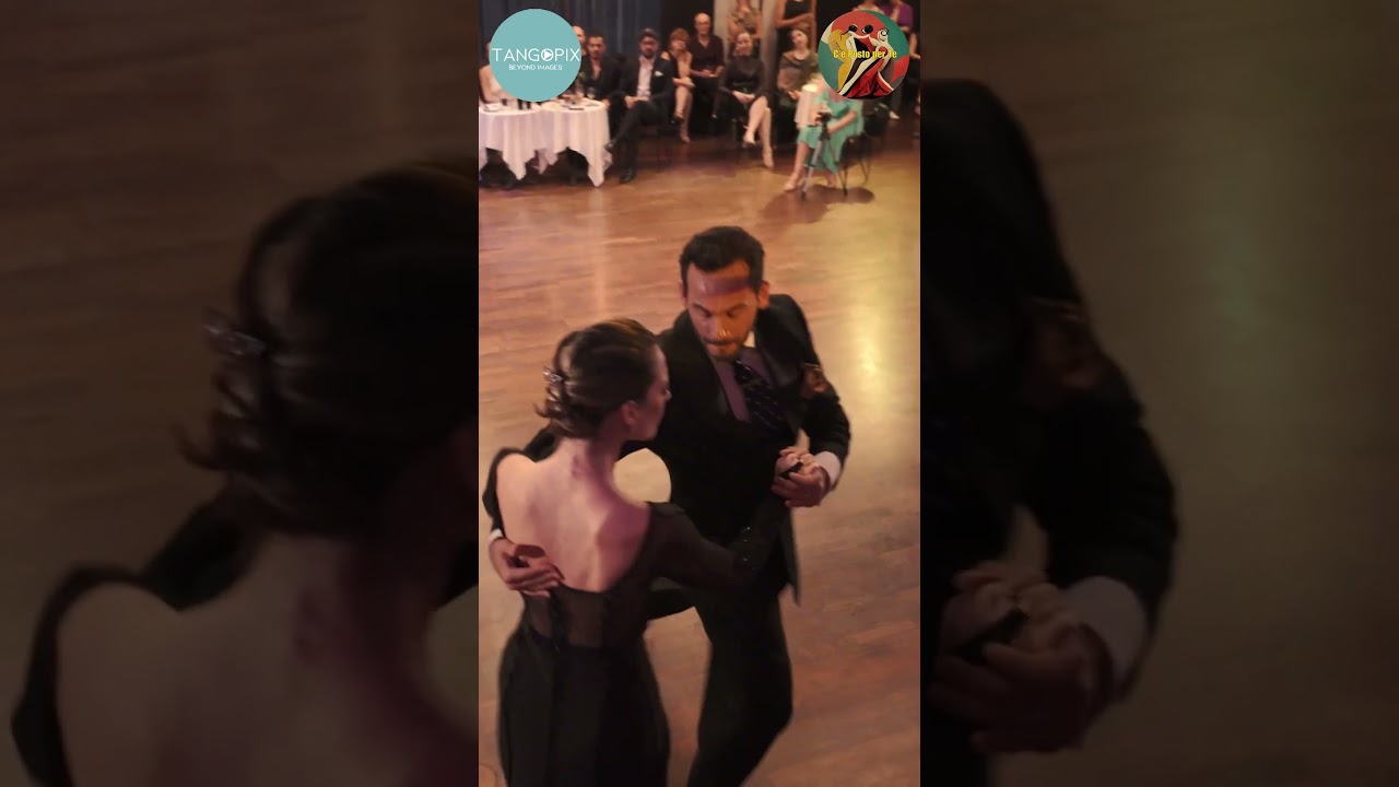Video thumbnail for C'Ê POSTO PER TE '25 - Sebastián Acosta & Laura D'Anna dance Forever Tango - Quejas de Bandoneón