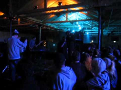 Eagger & Stunn - Giv Dem En Eagger (Live at Start Festival 2010)