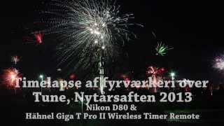 preview picture of video 'Timelapse - Fyrværkeri over Tune nytårsaften 2013'