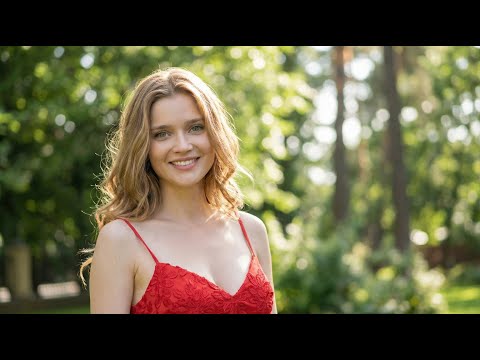 ELLA ENTRÓ EN LA CASA DE UN EXTRAÑO Y DE REPENTE... | La marioneta | Película Completa