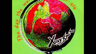 X-Ray Spex - The Day The World Turned Dayglo