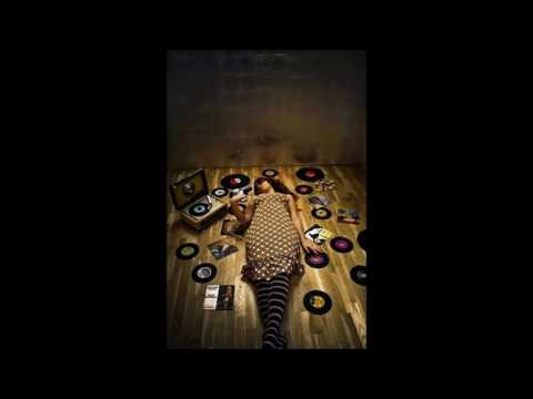 Earstrip Ft Hy-Dro - Pop Dat Hood (KRASH!, Teenage Kicks Remix)