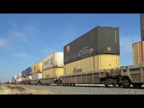 CSR011 and SCT011 on 1PM9 freight Nangeenan