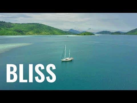 FIRST SAILBOAT EVER TO COME HERE! - SAILING FOLLOWTHEBOAT Ep 95