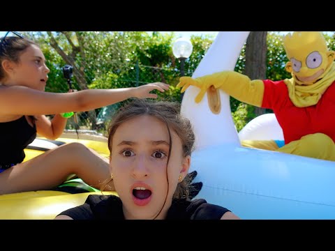 IL FIGLIO DEI SIMPSON CI HA RESO IL NOSTRO CANE !!! - by Charlotte M.