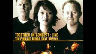 Dave Dobbyn - Loyal (Live)