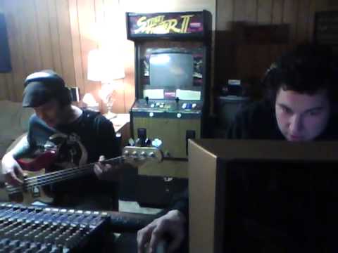 Scatterbox Studio Diary Part 2.  Ryan White bass tracks (New album coming in 2013)