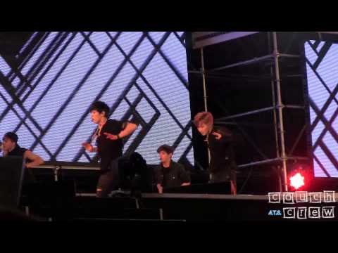 140826 BTS - Boy In Luv @ 나눔콘서트 Sharing Concert
