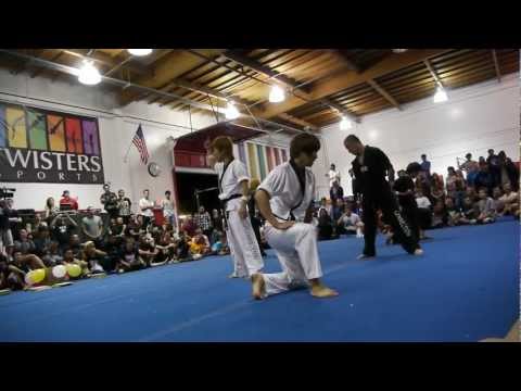 The King Of ConneXionZ (Korean Taekwondo) | Loopkicks 2011 | Funk'd Up TV