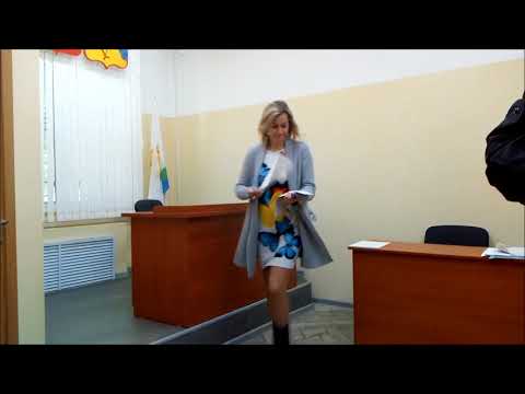 Мировой судья Вычегжанин Р В  убежал из зала судебного заседания юрист Вадим Видякин