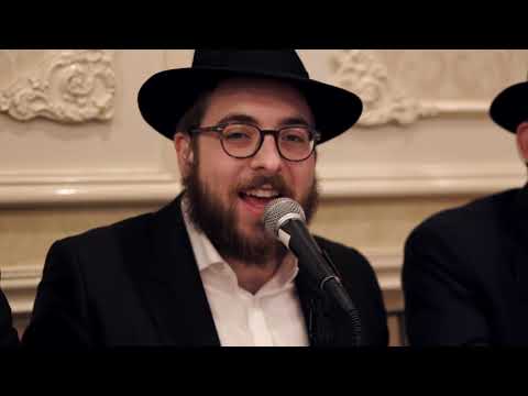 Nigun Hamavdil, Nikolayev