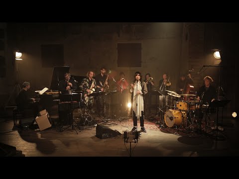 Lucia Cadotsch & Wanja Slavin present LIUN + Science Fiction Band - live orchestra