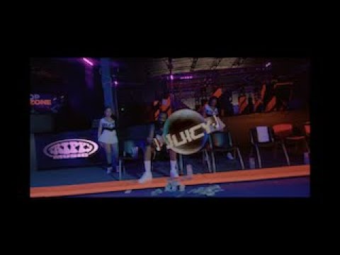 Miniatura de Step Back
