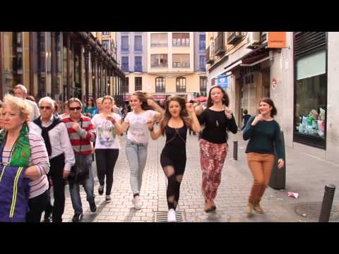 Happy - cover Ambar Garcés