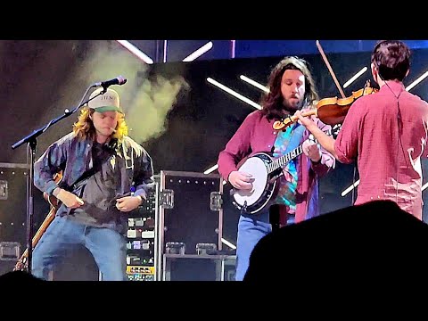 Billy Strings Tokin' & Hoofin'  - Sally Goodin' - The Met, Philly
