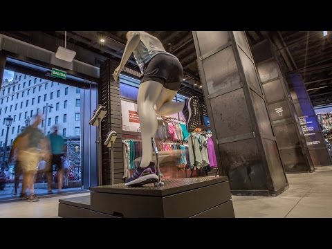 adidas - Customer Success Story (David Sancho Garcia - Store Developement Manager)