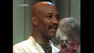 Hot Chocolate - Tears On the Telephone