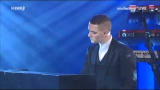 Hurts - Stay- Live Einsfestival  [ napisy pl]