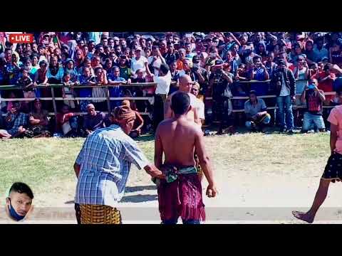 Viral" tinju adat suku Nataia Boanio. JHON MOSSA VS MANU MEO " Thn 2020