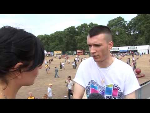 Frankmusik on 'complete me', Holly Vallance & Tinchy Stryder