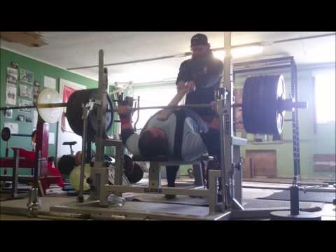 220kg squat and 9x248kg 2cm board press