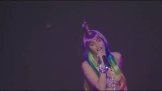 Miley Cyrus - Karen Don&#39;t Be Sad (Live at Milky Milky Milk Tour) [HD]