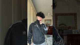Download lagu Styling an adidas jacket🧥 mp3
