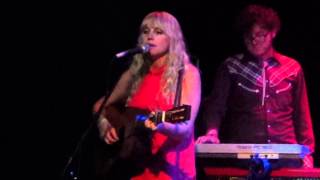 Feufollet "Tired of Your Tears"