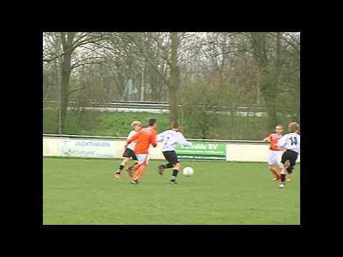 RCD D1   Oranje Wit D3  uitslag  0   1       11 04 2015
