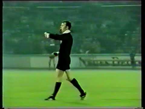 1977 -78 (UEFA Cup 1/16 L1) Magdeburg   Schalke